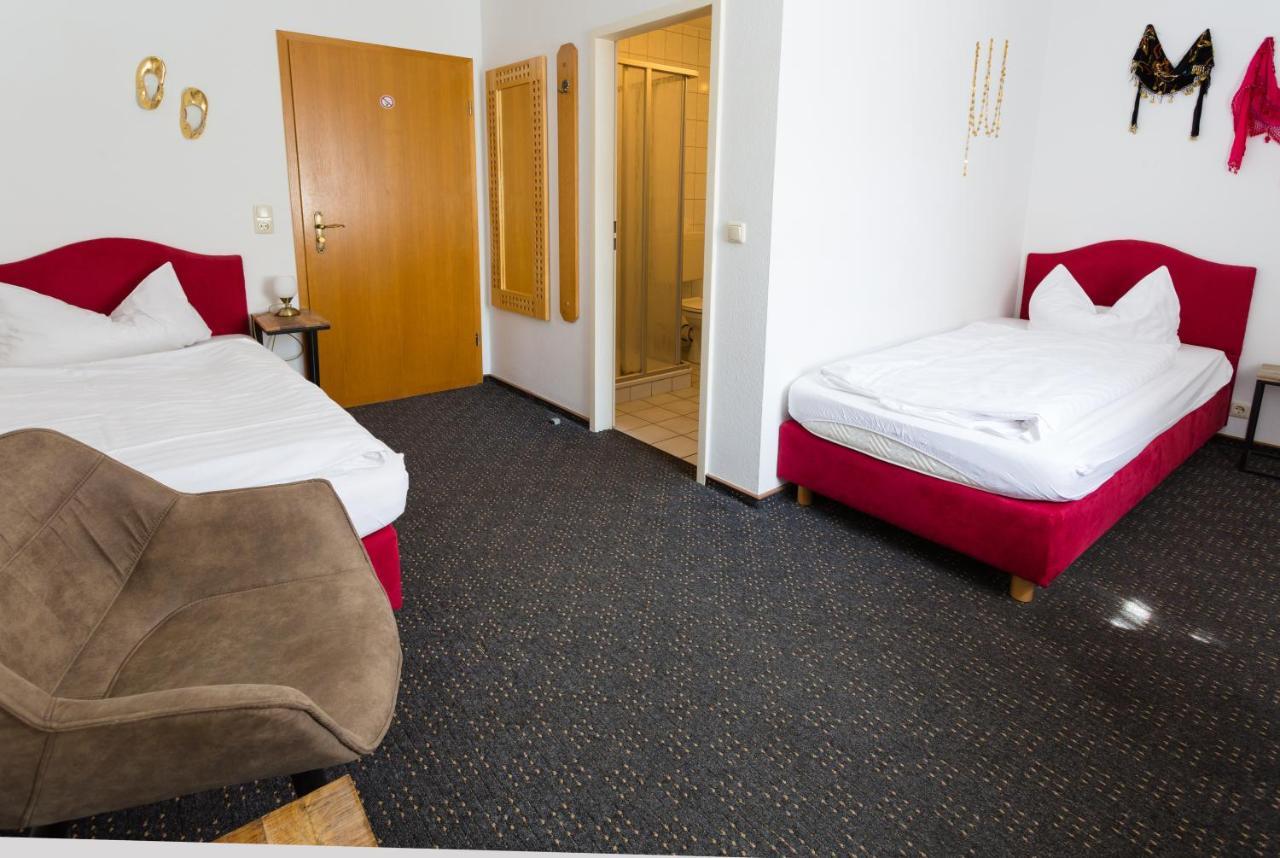 Hotel & Ferienwohnungen Bohlenblick Saalfeld Saale Kültér fotó