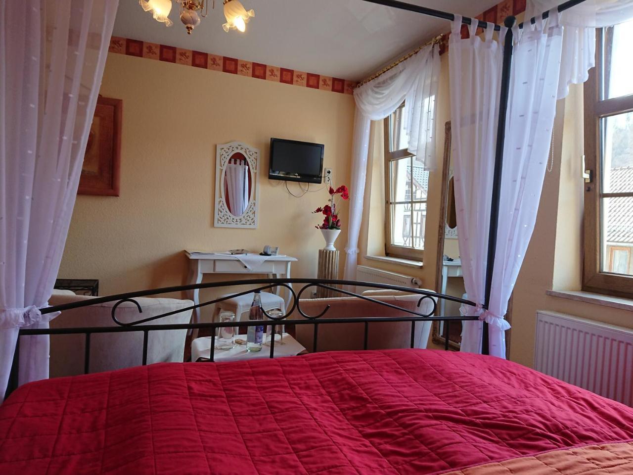 Hotel & Ferienwohnungen Bohlenblick Saalfeld Saale Kültér fotó