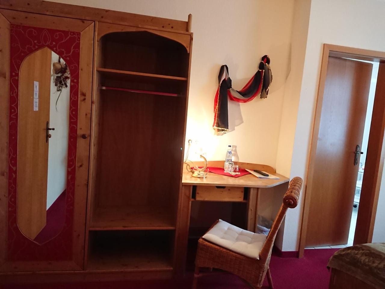 Hotel & Ferienwohnungen Bohlenblick Saalfeld Saale Kültér fotó